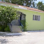 Christina Vila Spartia (Kefalonia)